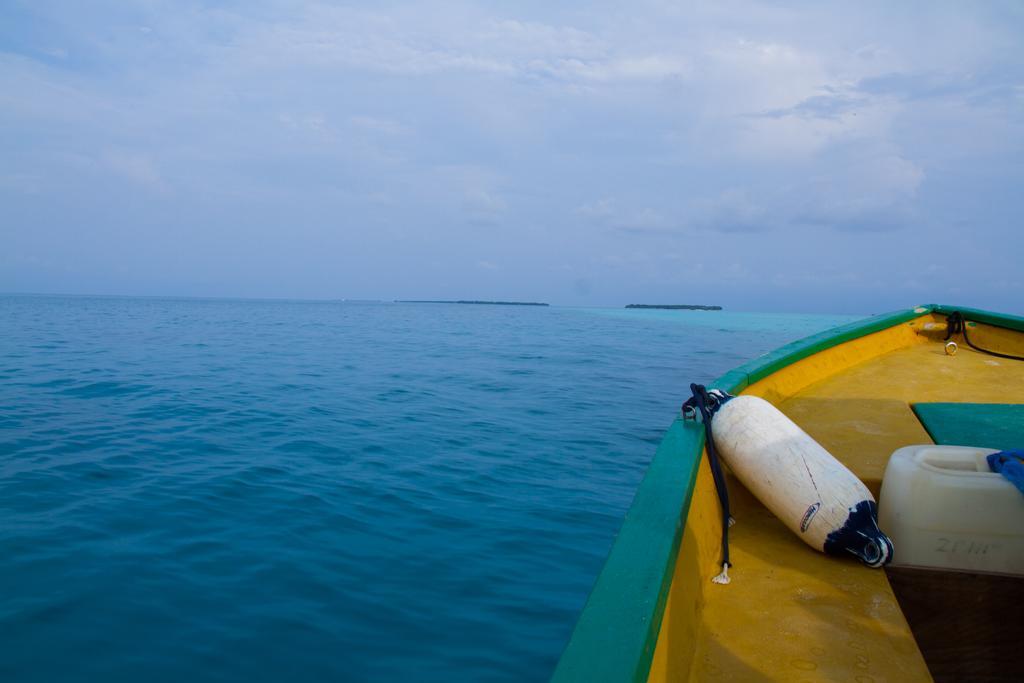 Alvi Star Inn Thulhaadhoo Esterno foto