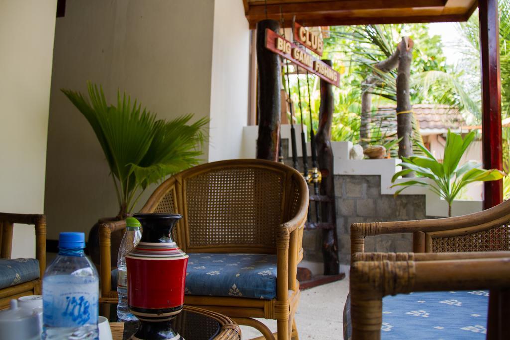 Alvi Star Inn Thulhaadhoo Esterno foto