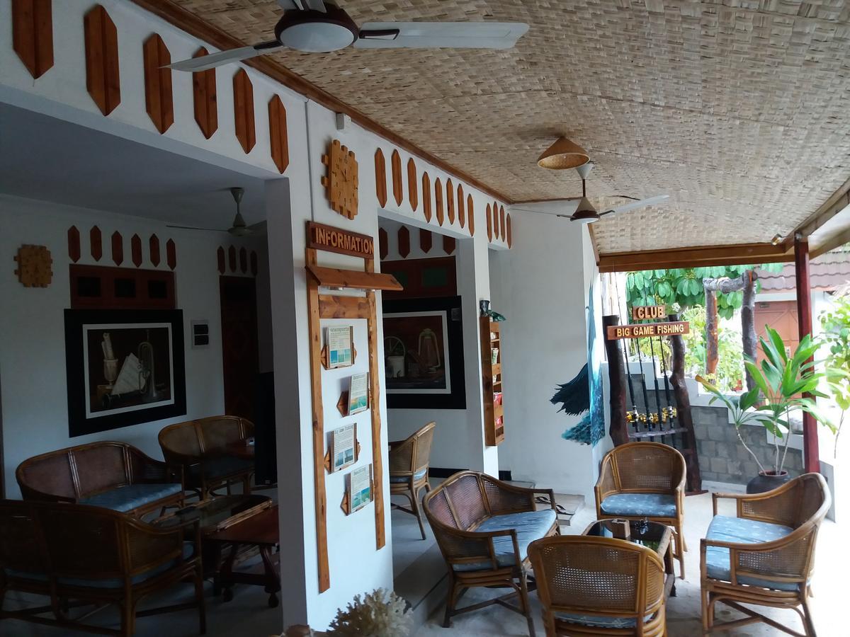 Alvi Star Inn Thulhaadhoo Esterno foto