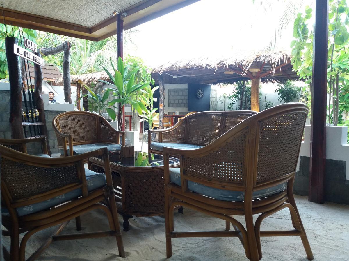 Alvi Star Inn Thulhaadhoo Esterno foto